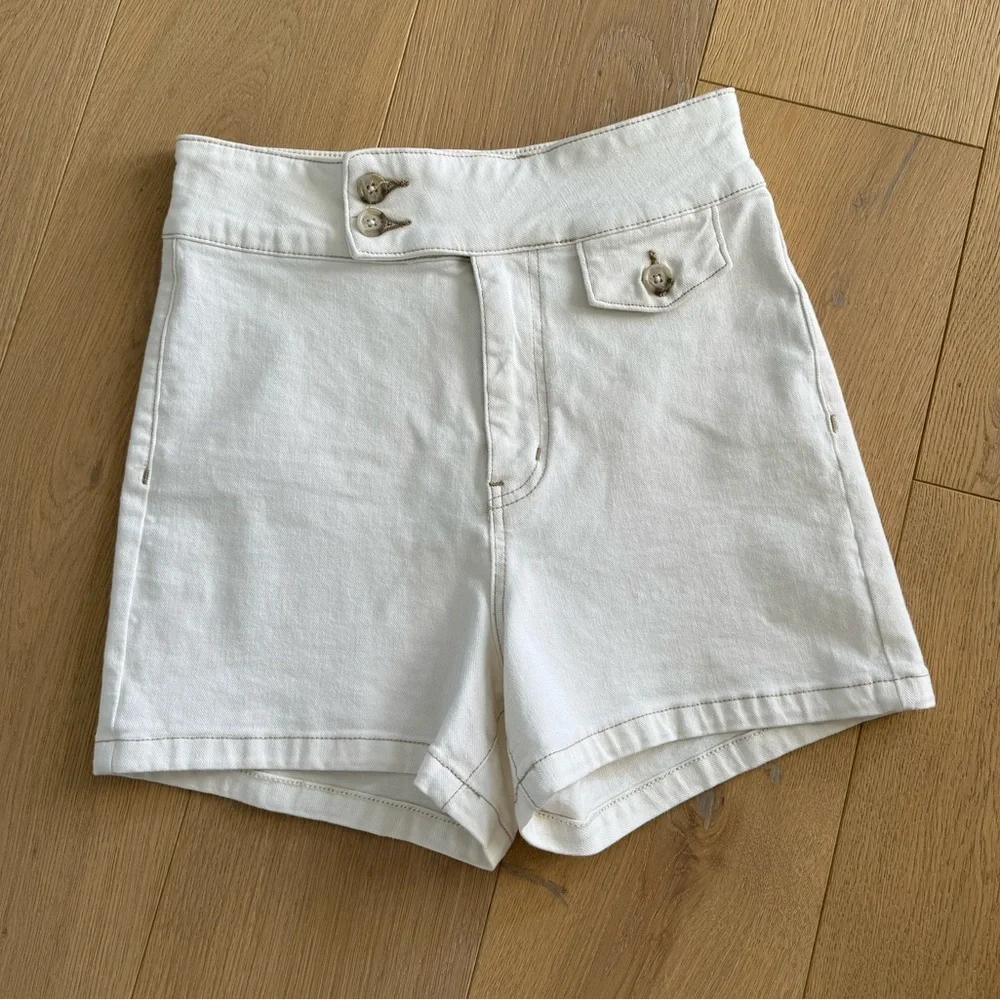 Free People White Side Button Shorts size 29 - Picture 1 of 5